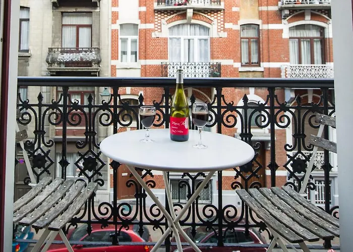 Grand Appartement D\'Artiste Cosy Et Proche De Tout